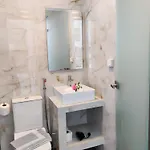 아파트 Aquamarine
