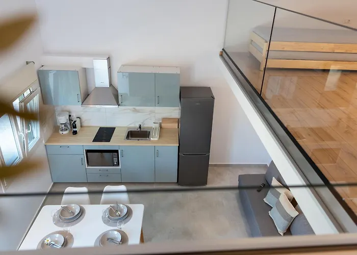 Aquamarine Apartment *