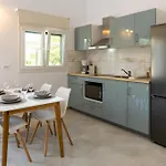 Aquamarine Apartament *