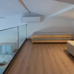 Apartament Aquamarine *