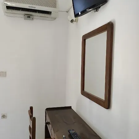 شقة Aquamarine Apartments لاغاناس